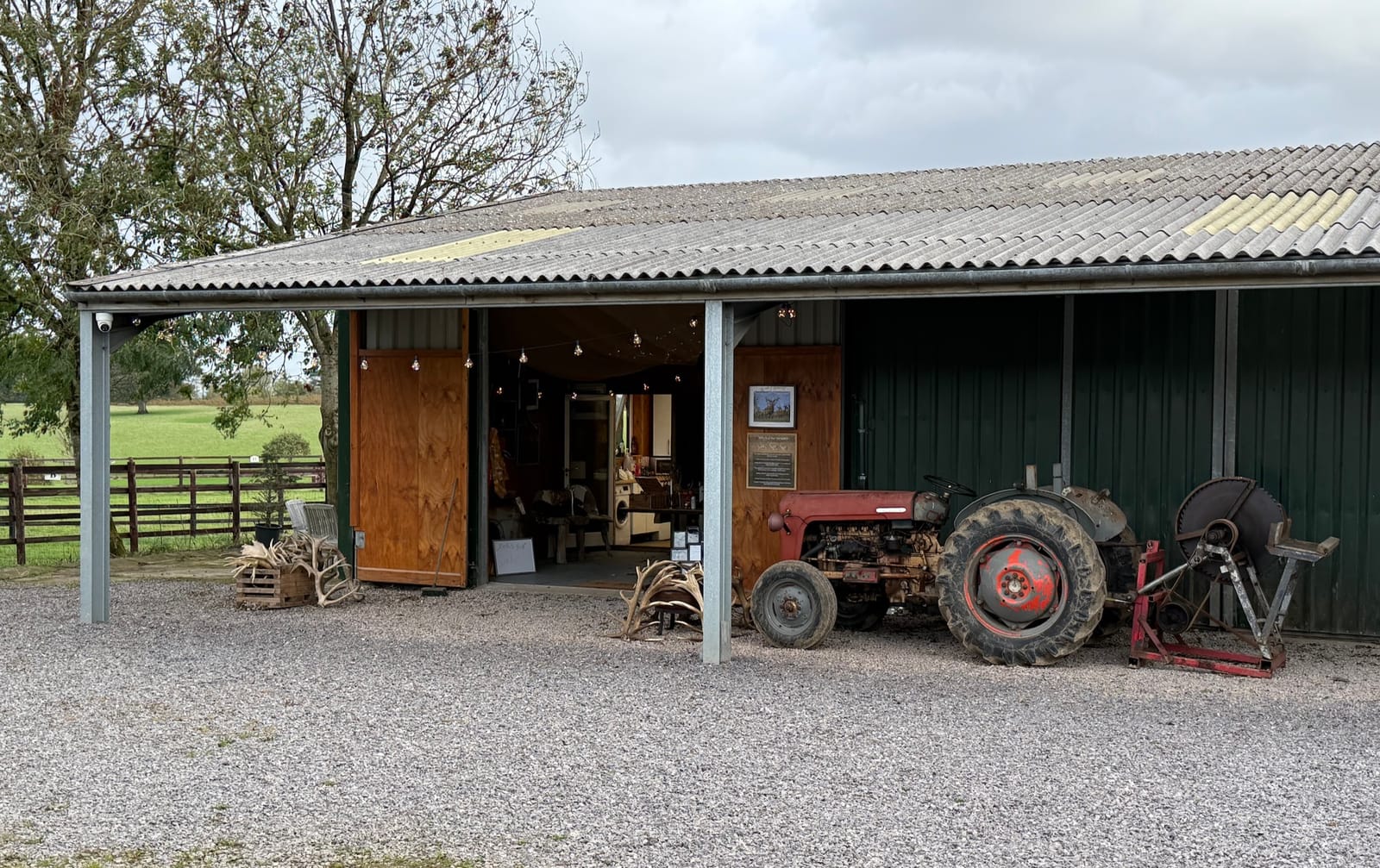Shop Opening Times - Autumn 2025